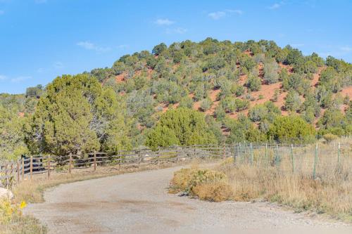 Near Skiing Mtn-View Getaway in Eagle! Near Skiing Mtn-View Getaway in Eagle!