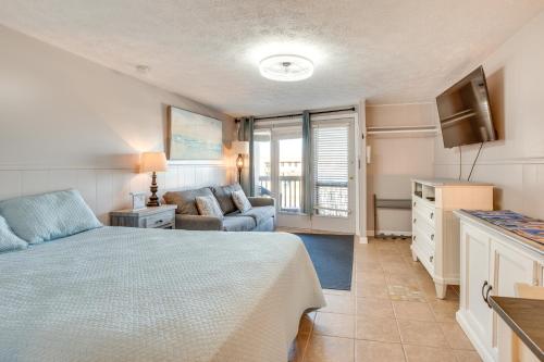 Walkable Condo on Old Orchard Beach! in Old Orchard Beach, USA