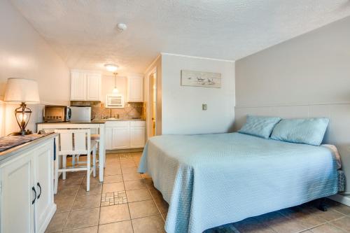Walkable Condo on Old Orchard Beach! in Old Orchard Beach, USA