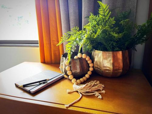 Designer-inspired 1bed1bath Condo Close To Beach