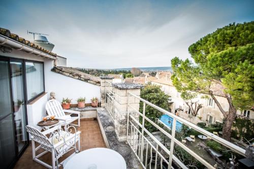 ระเบียง/ชานเรือน, La Regalido in ฟองวิเย่