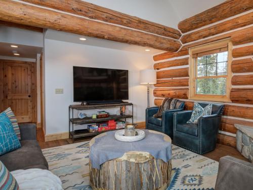 Powder Ridge Cabin Rosebud 26 in Big Sky, USA