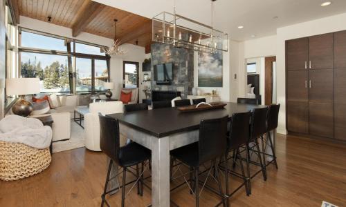 Silvertip Cabin 22 Alpine Bend in Big Sky, USA