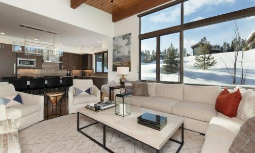 Silvertip Cabin 22 Alpine Bend in Big Sky, USA