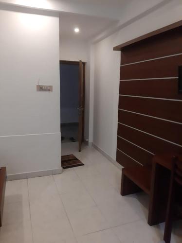 Executive Double Room - A/C image 8