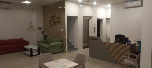 Khem Beach Hotel - 편의 시설/서비스