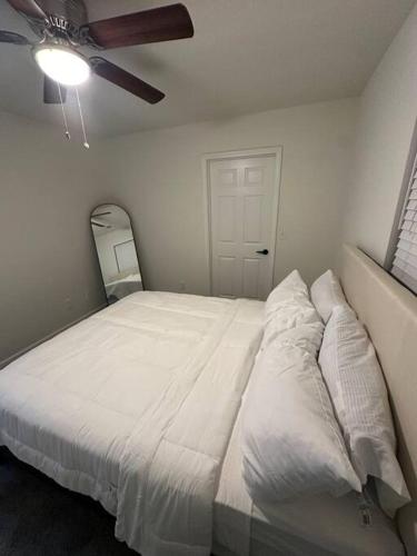 Spacious Atlanta Duplex 3 BRs in Atlanta, USA