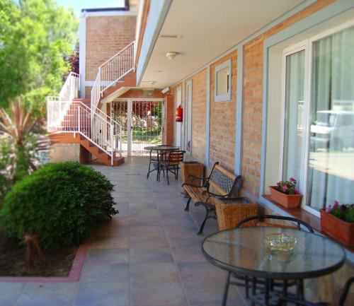 Vestabils, Hotel Costa Limay in Plottier