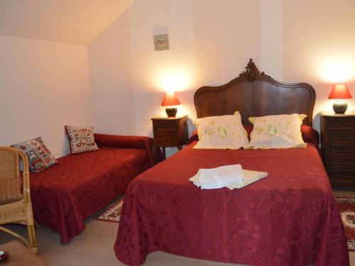 Chambres confortables et jardin ombragé dans une ferme du XIXème siècle près de Châteauroux - FR-1-591-699 chambre d'hôte Crozon-sur-Vauvre