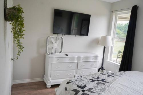 The Haven on Loveless Street with Game Room The Haven on Loveless Street with Game Room