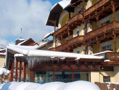 Post-Hotel - image 3