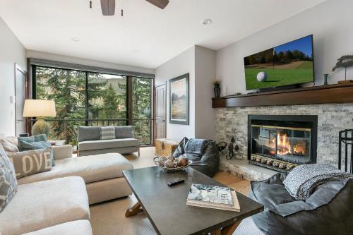 SunRiver Condos E104 condo in Avon, USA