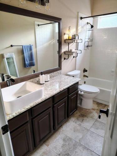Crescent Heights Manor in Rowlett, USA