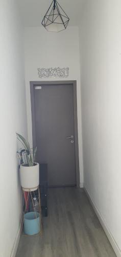 Cozy homestay 5Pax near Unifi arena and stadium bukit jalil, sri petaling Kuala Lumpur, Kuala Lumpur (photo 2)