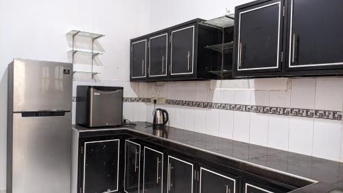 Three-Bedroom Villa image 10