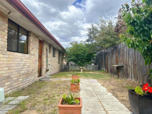 Seven Mile Beach House - 5 minutes to the Airport