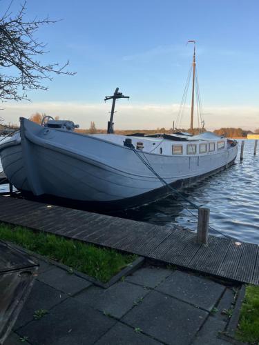  Unieke beleving op het water, de Prinsenboot., Unterkunft in Spaarndam