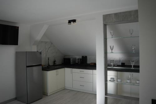 West Hotel in Sudova Vyshnya