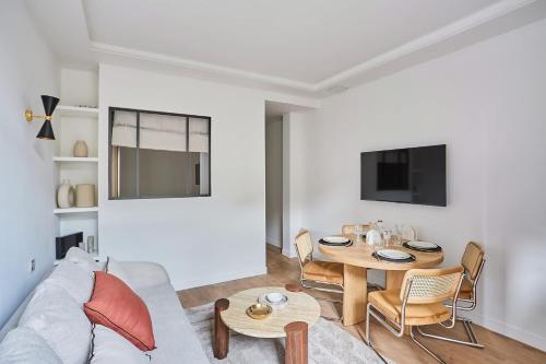 Charming flat Jardin du Luxembourg Montparnasse - image 3