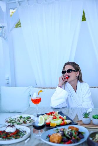614906103 Panorama Suites & Spa - Adults Only