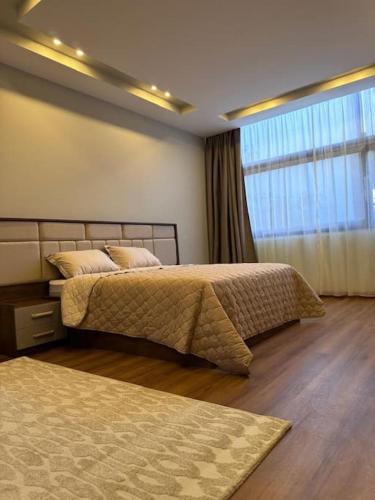 apartment for rent at water way compound