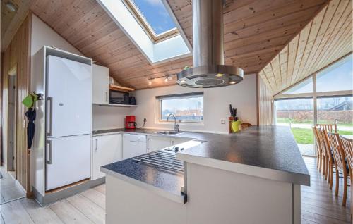 Kitchen, Stunning Home In Ebeltoft With Sauna in Ebeltoft