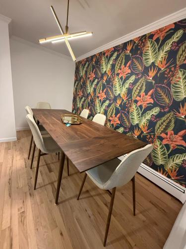 Luxury Boutique Home - 5 Beds 2 Baths 25 minutes to NYC