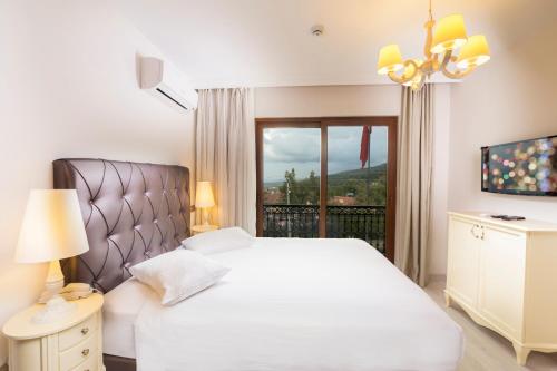 Motali Life Hotel - image 3