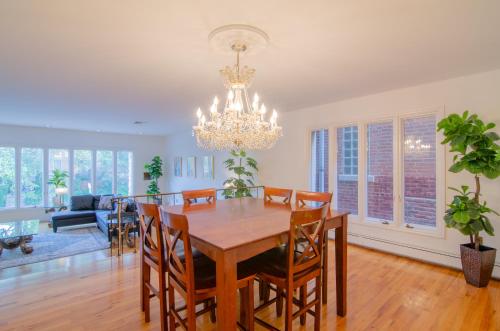 Teresa-Spacious duplex unit near NYC in Hoboken, USA