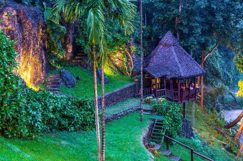 Kanlaya's Eyrie, Luxury Homestay - 마사지