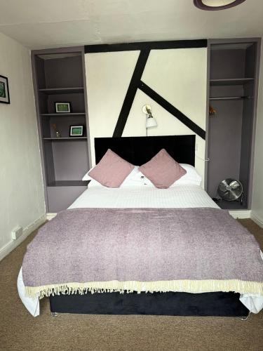 The Crown Aldbourne - Tap to explore photos