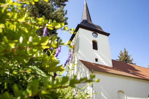 附近景點, Charming Retreat Near Berlin - Cozy Stay in a Convenient Location in 呂德斯多夫拜柏林