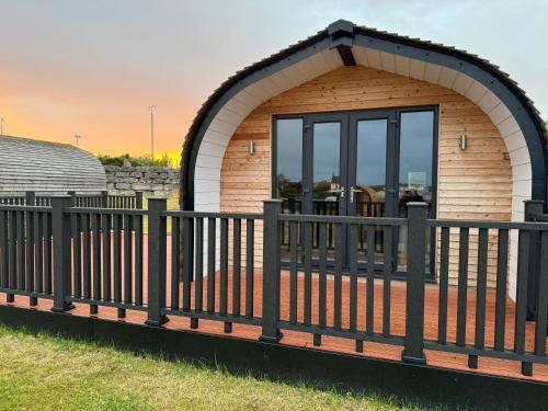 A szálláshely kívülről, Ffrith Park hotel pods in Prestatyn