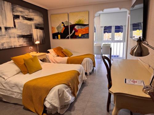 Apartamentos Las Brisas - image 4