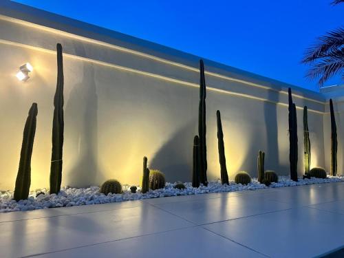 Luxurious Villa 5BHK with Pool BBQ and Full Time Housemaid Assistance - live in, Dubaj (zdjęcie 9)