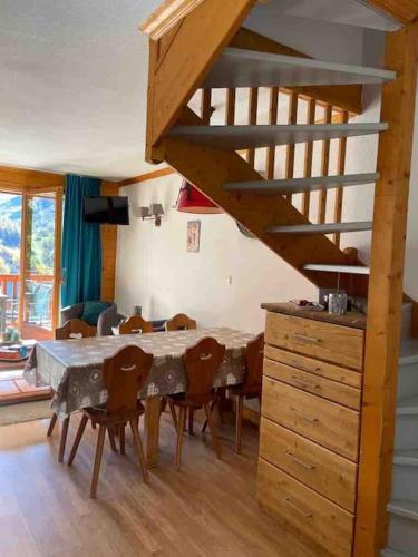 Duplex T3, ski aux pieds, plein sud, Piscine, Valloire (foto 8)