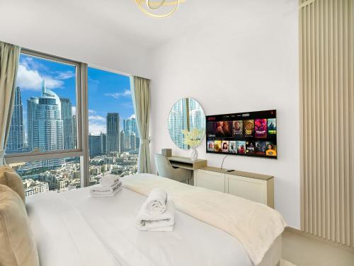 SmartStay at Grande Signature - Burj Khalifa View - 5 min Dubai Mall - Downtown Dubai - Brand New Luxury Apartments - image 12