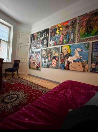 Art gallery room with own entrance at the centre of Helsinki, Helsinky (fotografie 3)