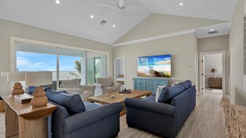 Oceanfront Oasis by Last Key Realty in Key West, USA