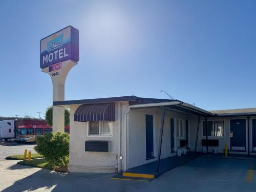 Hiland Motel in Long Beach, USA