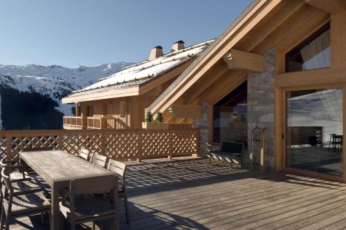 Antares NAOS 204D - huge duplex luxury apartment ski inski out in Meribel