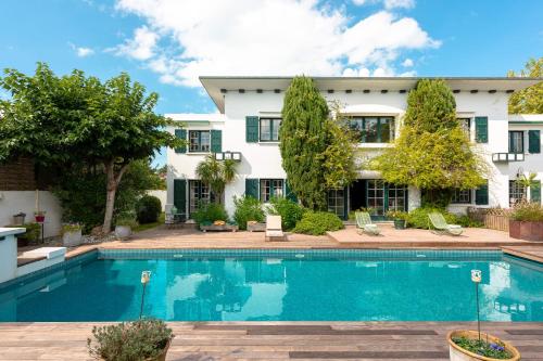 GALERNA -KEYWEEK House with heated swimming pool gîte à louer Golf Biarritz Le Phare