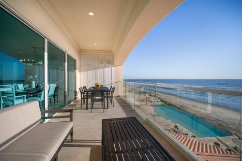 Luxury Ocean Front Modern Condo in Rosarito in Baja Malibu