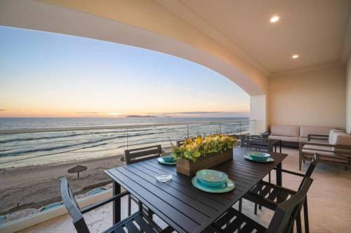 Luxury Ocean Front Modern Condo in Rosarito in Baja Malibu