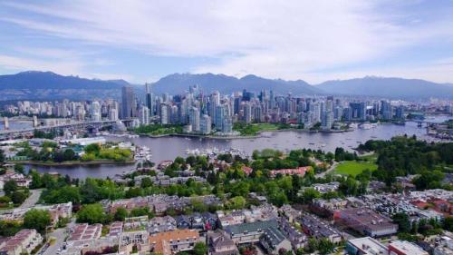 Charming Suite with Amazing Views in Vancouver, Canada