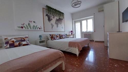Way of Saying CASA, Rome