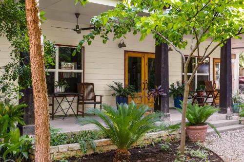 Brava House B&B in Austin, USA