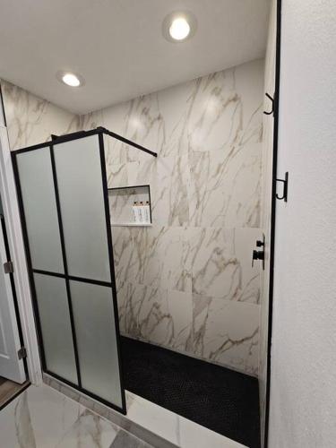 Newly Renovated Modern Studio in 奧蘭多東部