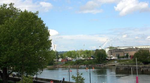 Best Western Le Cheval Blanc -Vue sur le port-plein centre ville