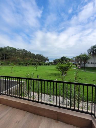 과루자 Condominio Clube lazer total na Praia da Enseada 4성급 싱글룸 전망